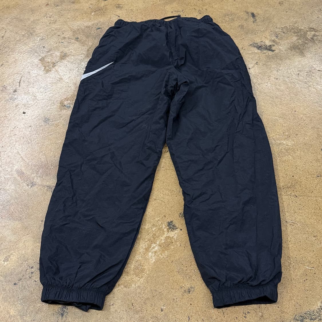 [정품/M] 나이키 블랙 드로스트링 트레이닝 팬츠 b18 상품이미지3