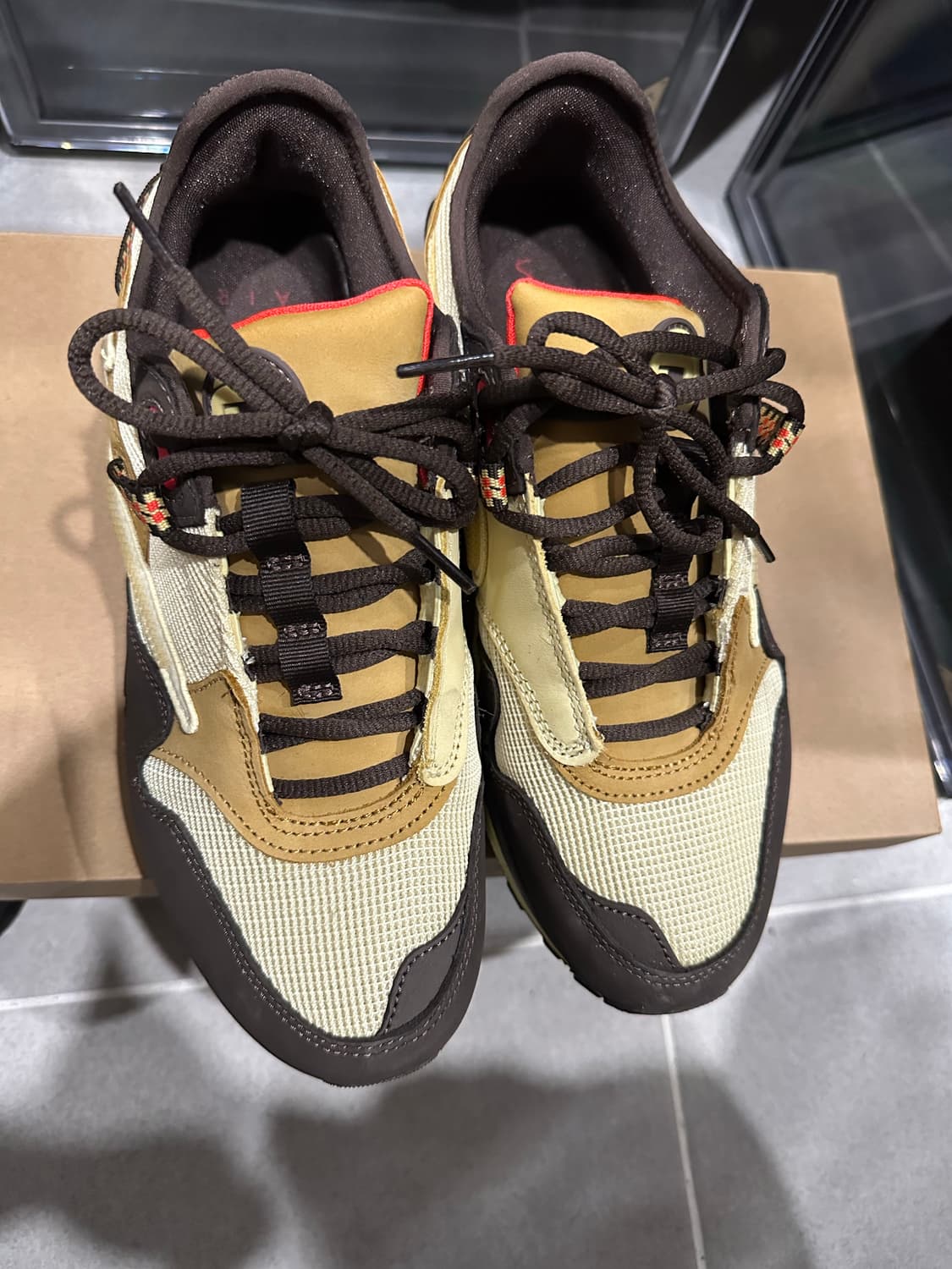 나이키 스캇 에어맥스1 260 상품이미지1