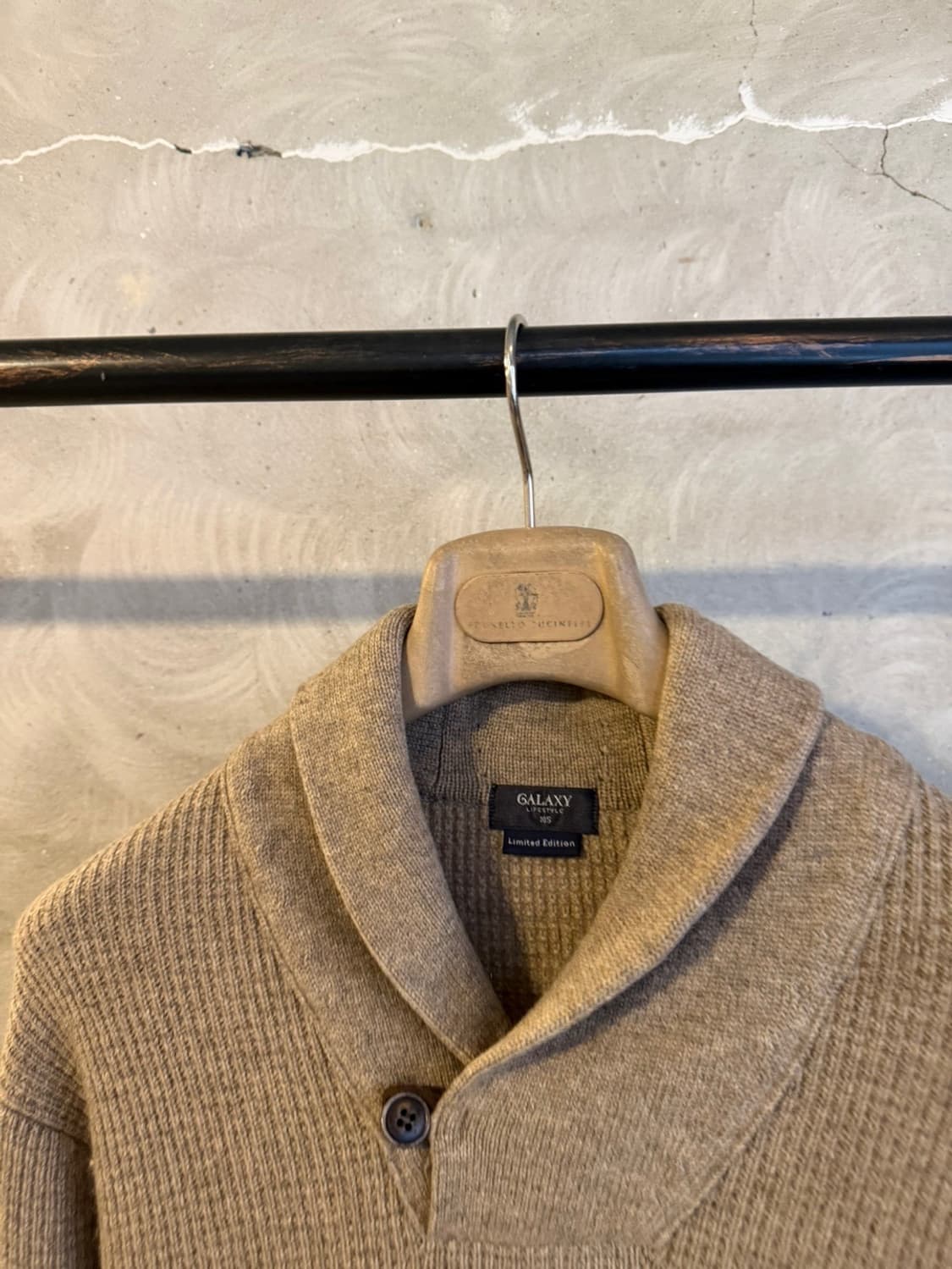 갤럭시 리미티드 에디션 숄칼라 니트 100~105 상품이미지3