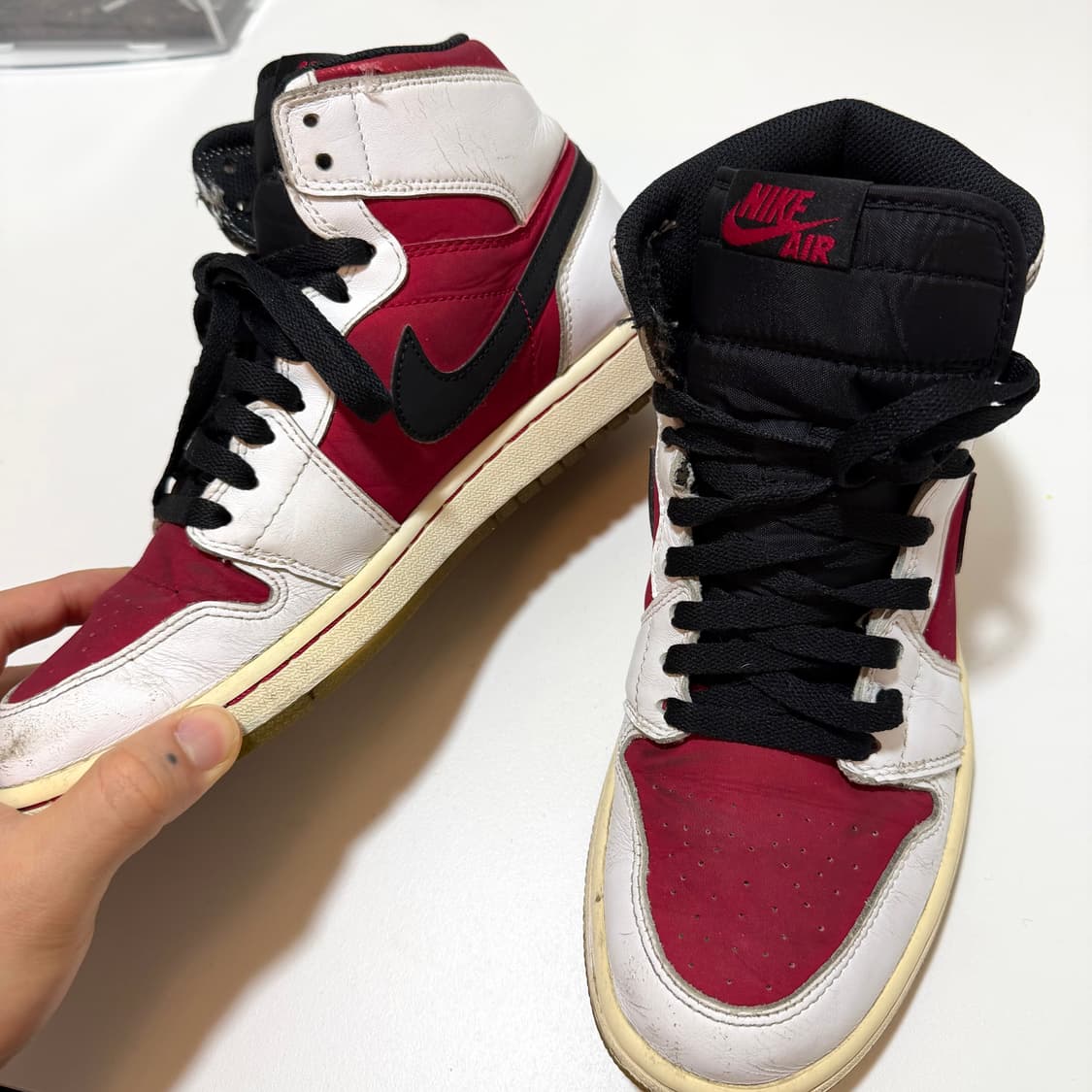 나이키 에어 조던 1 카마인 하이 260mm 상품이미지1