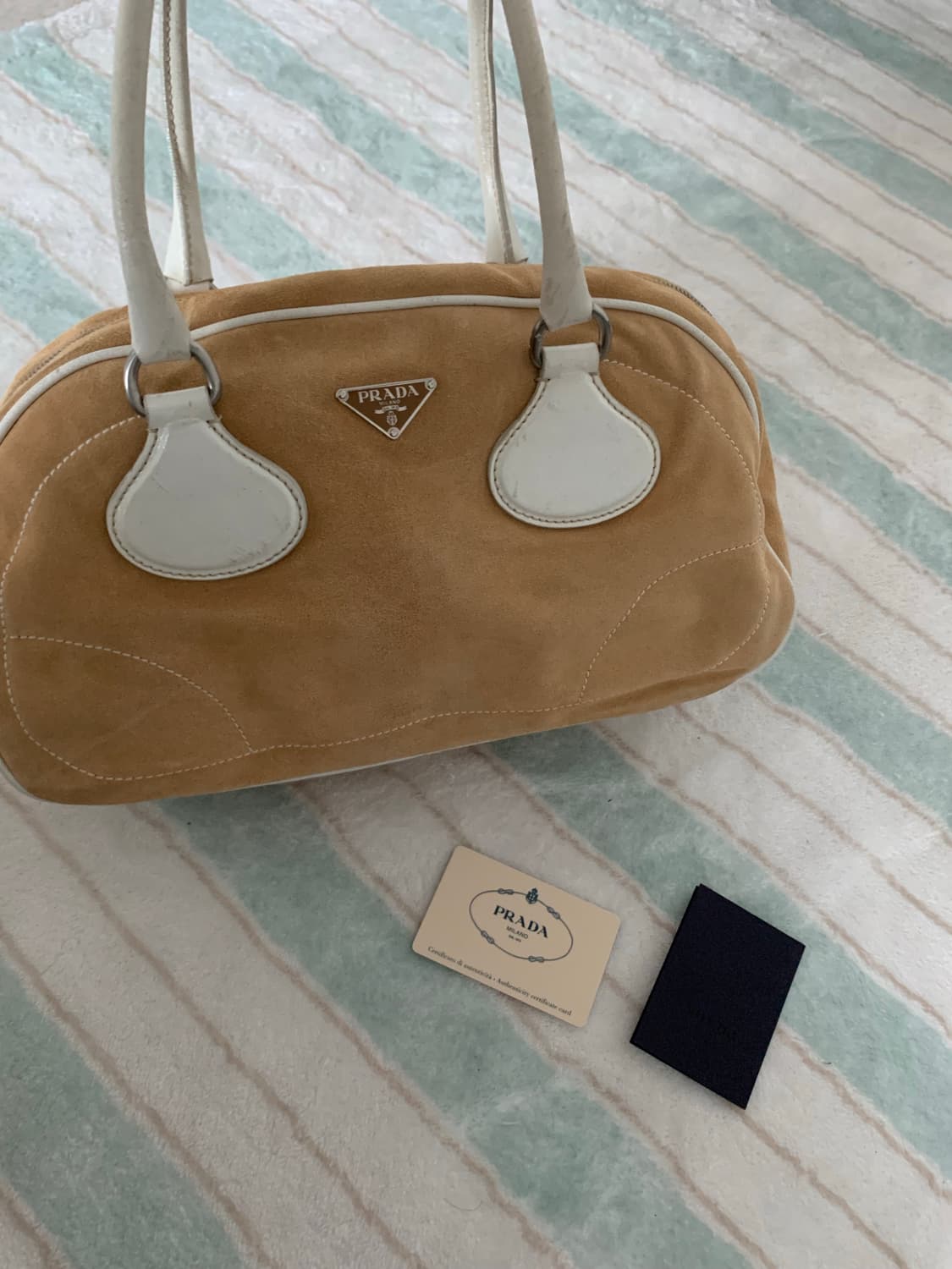 프라다 스웨이드 가방 볼링백 정품 상품이미지2