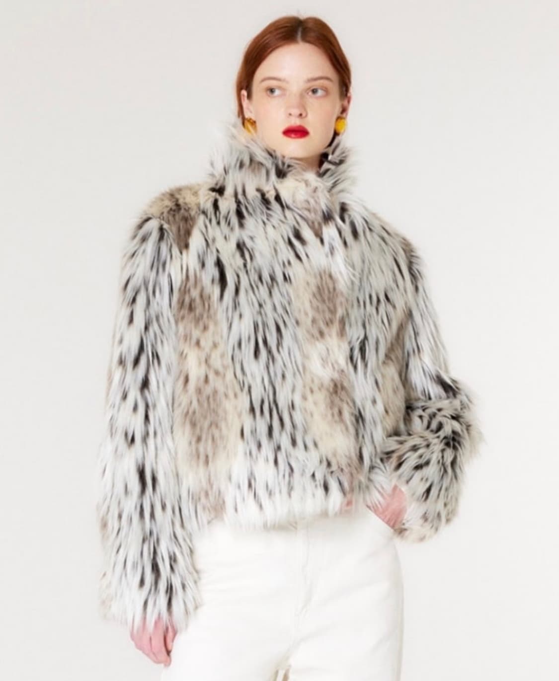 더스튜디오케이 퍼자켓 _ 딘디, 민주 착용 상품이미지1