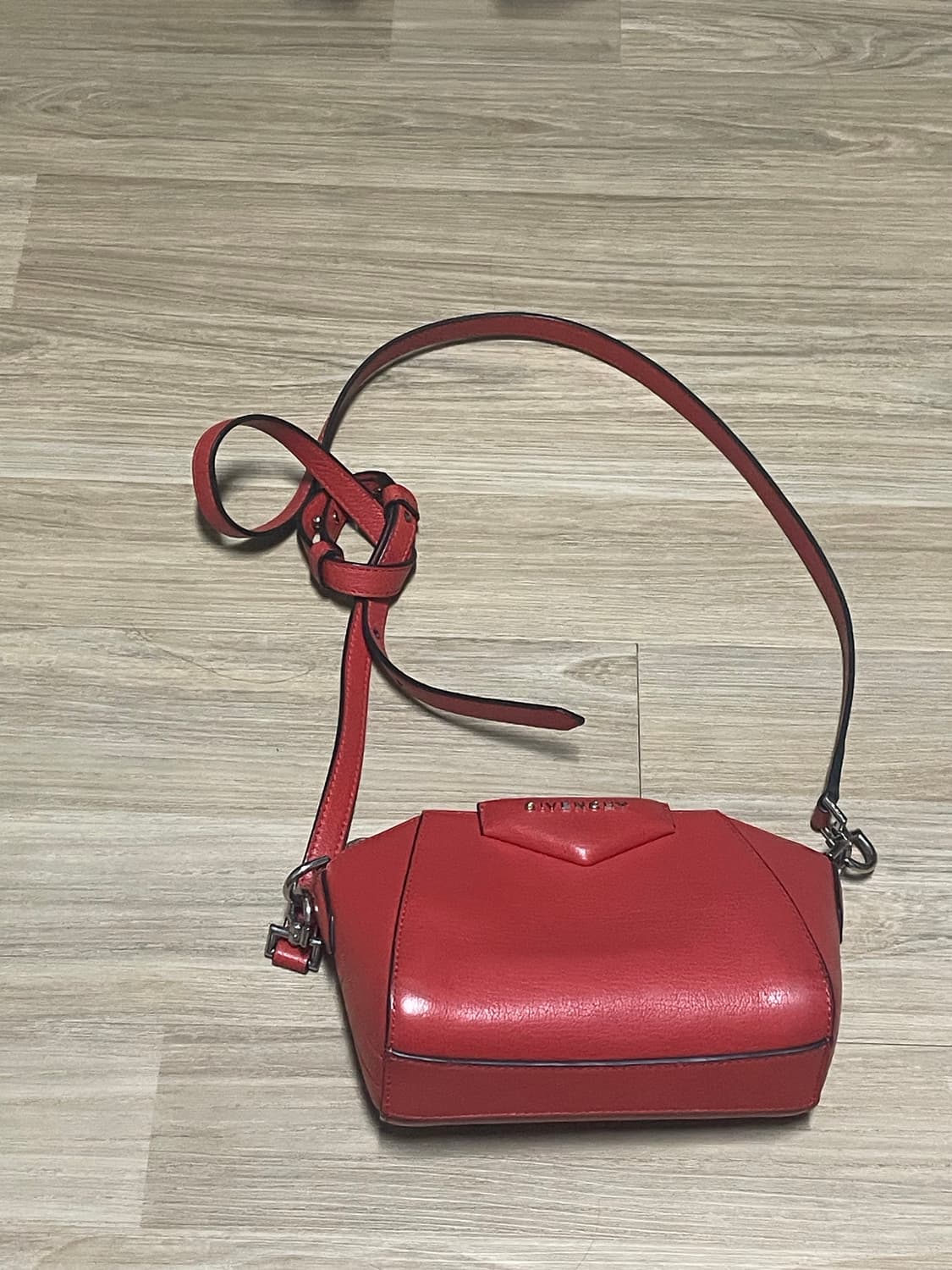 지방시 토트 숄더백 상품이미지2