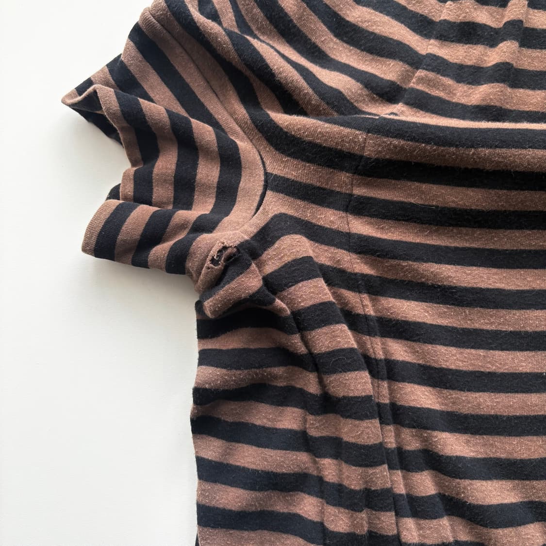 준야와타나베 아방가르드 셔링 스트라이프 티셔츠 상품이미지8