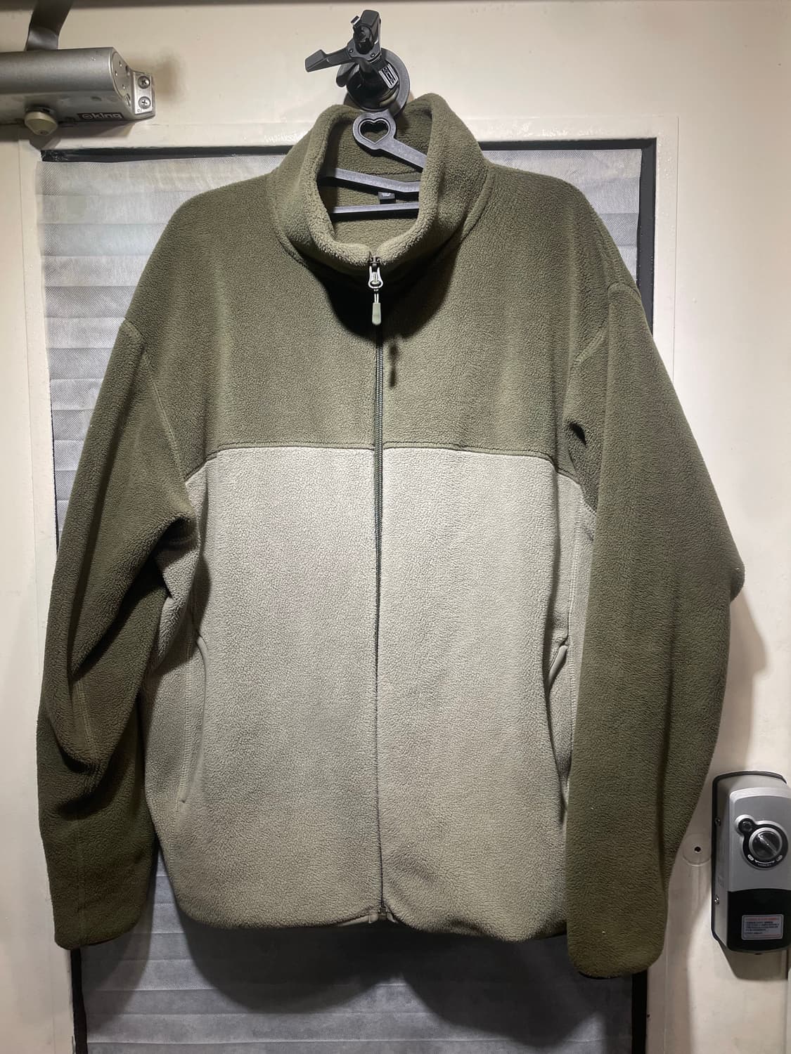 유니클로 투톤 기모 풀집업 자켓 xl 상품이미지1