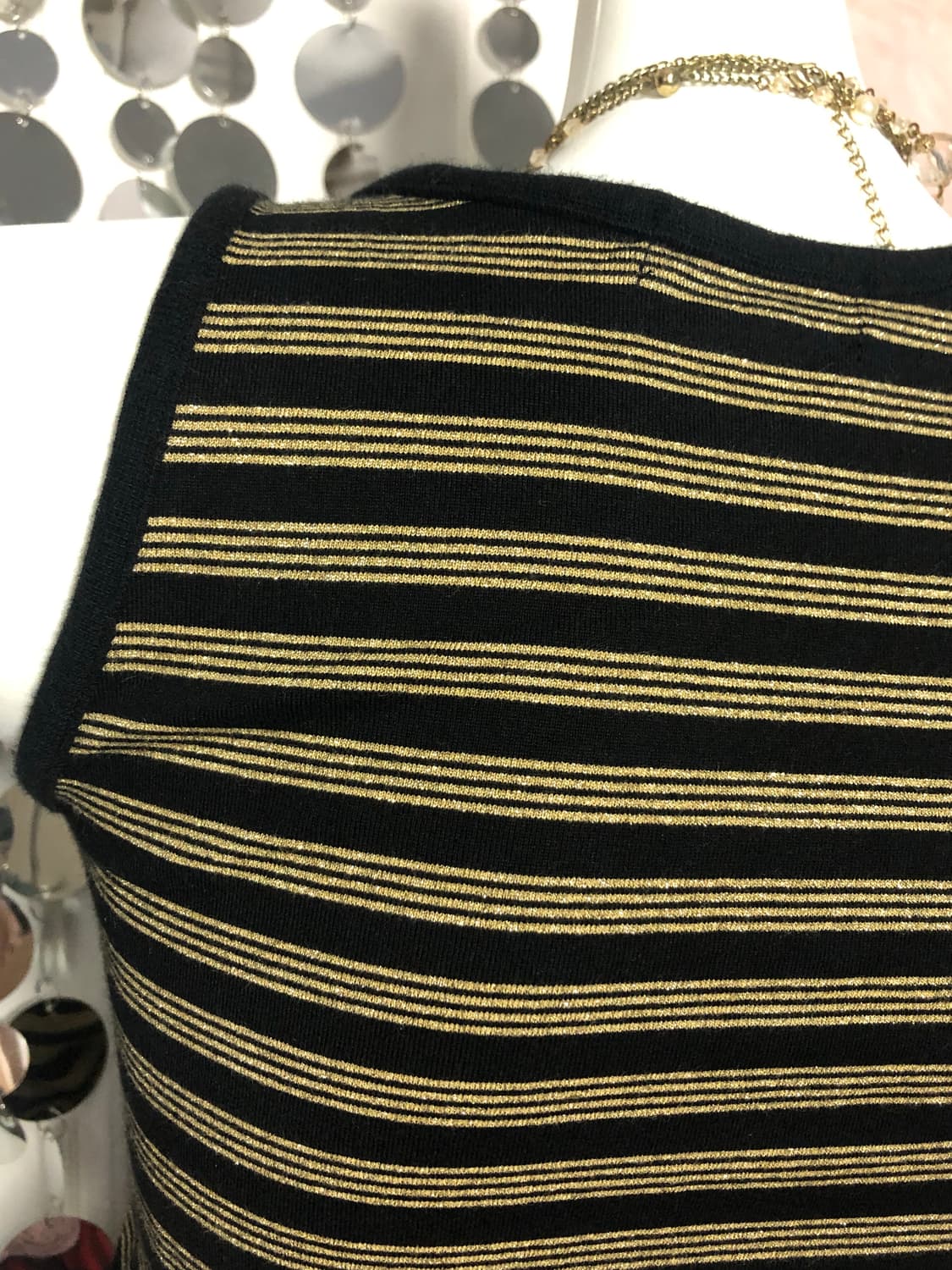 Glitter gold stripe sleeveless 상품이미지4
