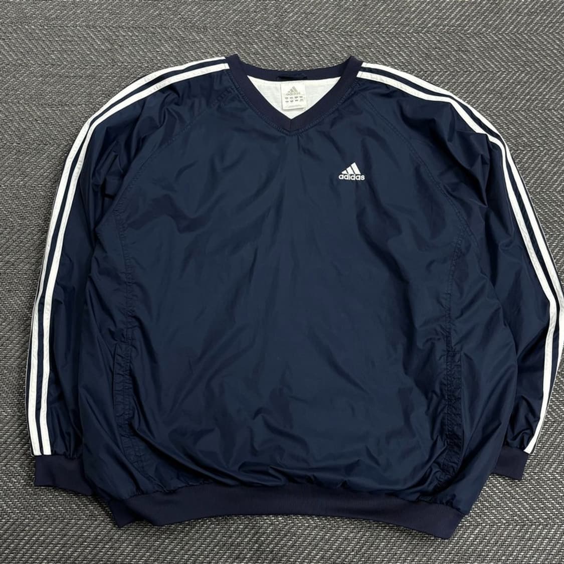 아디다스 삼선 브이넥 풀오버 웜업 V0487 상품이미지1