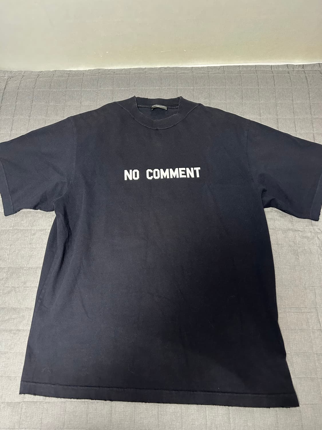 [XS] 발렌시아가 노코멘트 오버핏 반팔 티셔츠 상품이미지1