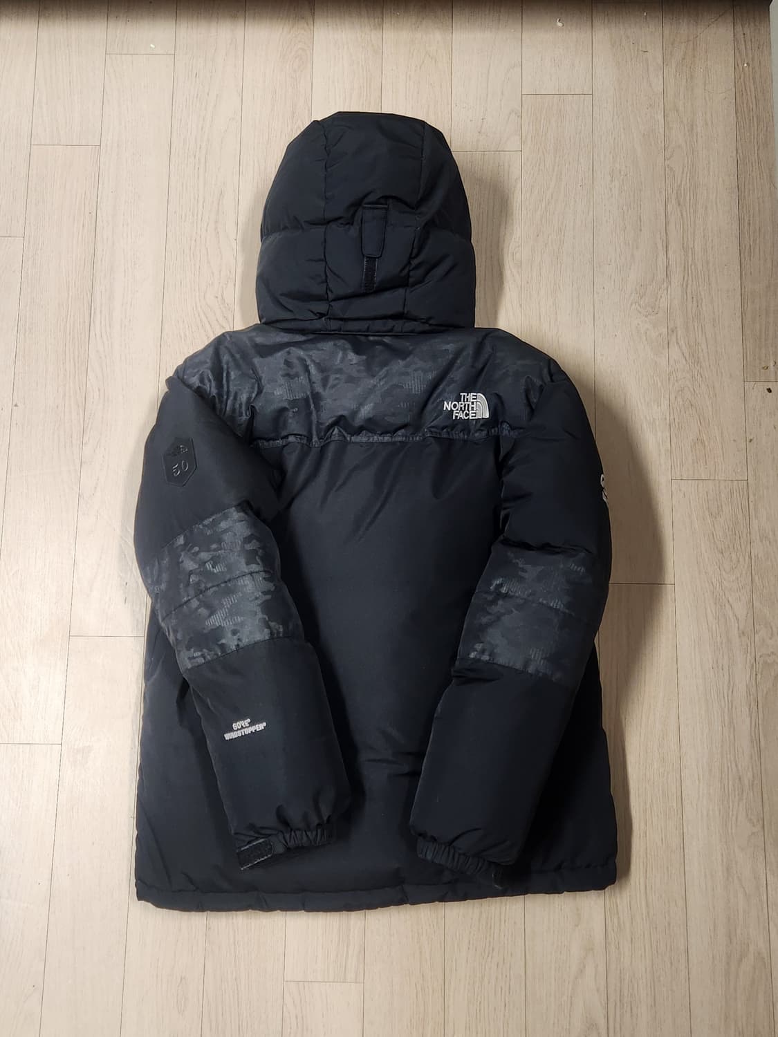노스페이스 고어 윈드스토퍼 50주년 한정판 구스패딩 XL 상품이미지2