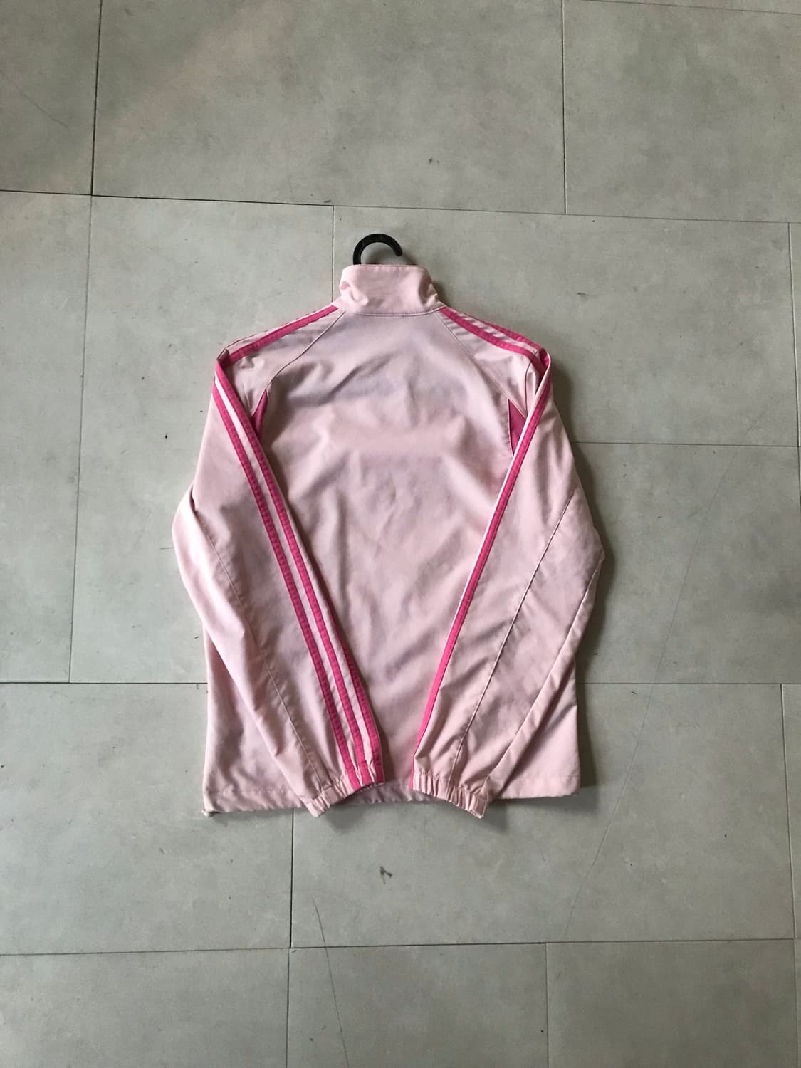 아디다스 연핑크 삼선 바람막이 상품이미지7