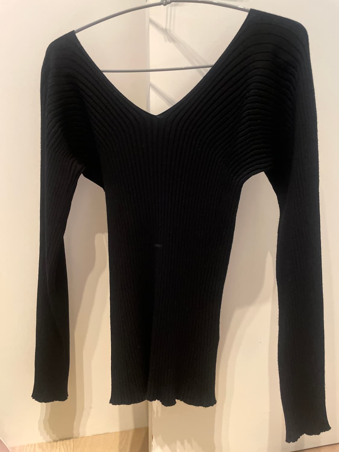 디애퍼처 니트 delia knit top 블랙 상품이미지5