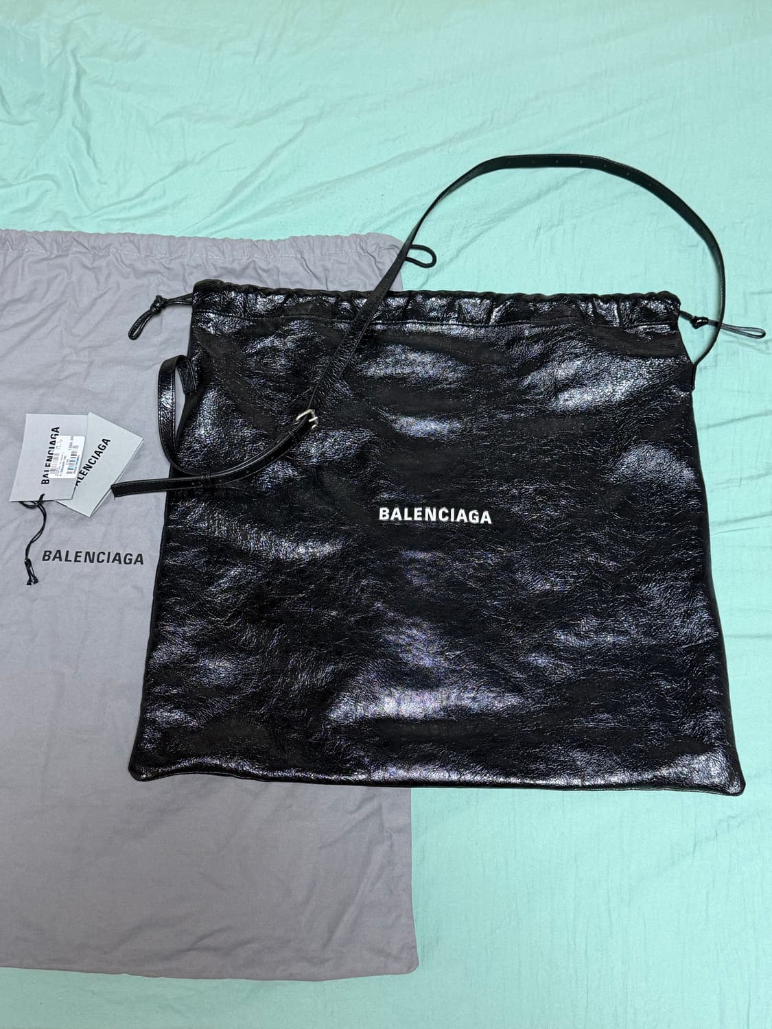 발렌시아가 가죽 크로스백 숄더백 블랙 팝니다 상품이미지3