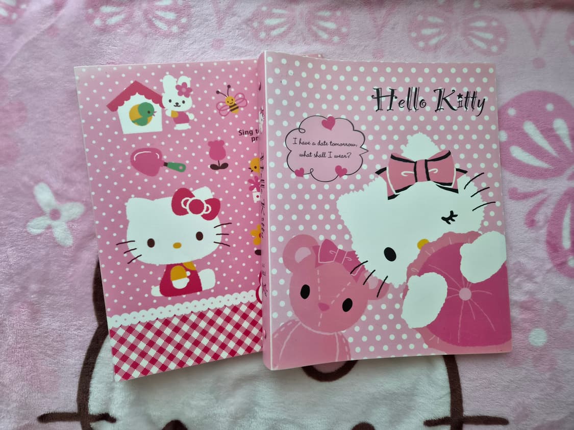 헬로키티 고전키티 A4 링바인더 홀더 상품이미지1