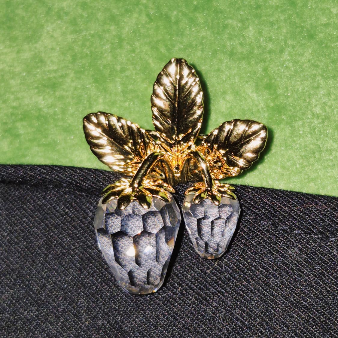 90s 스와로브스키 크리스탈 딸기 브로치 상품이미지6