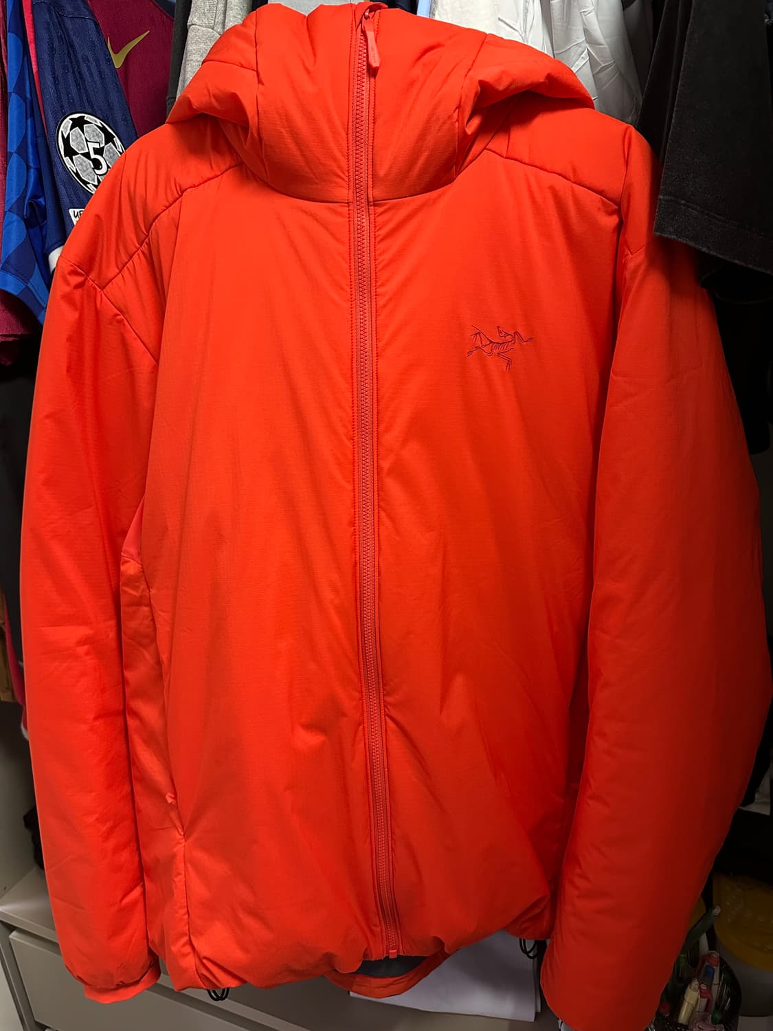 아크테릭스 아톰 sv 솔라라이즈 m사이즈 상품이미지1