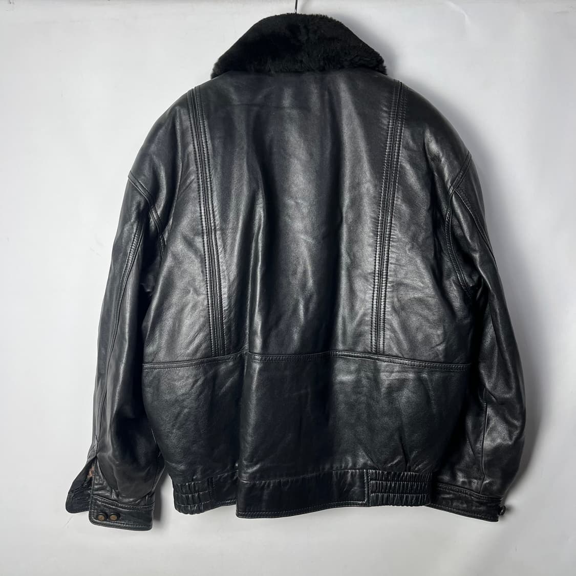 [YSL] 90's 입생로랑 산양가죽 무스탕 봄버자켓 (내피o) 상품이미지2