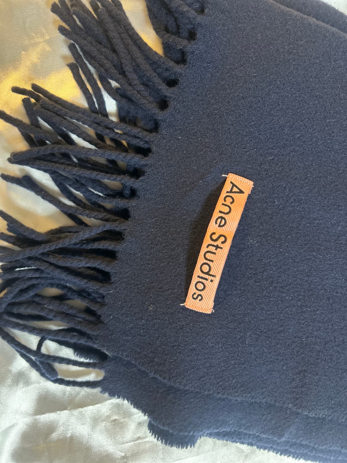 아크네 스튜디오 울 프린지 머플러  네이비 블루 상품이미지7