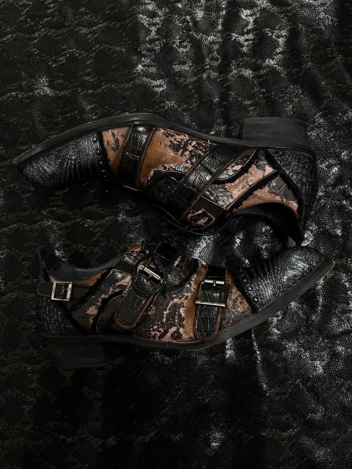 “Lovehunter” V-Kei Design Buckle&Stud Bo 상품이미지1