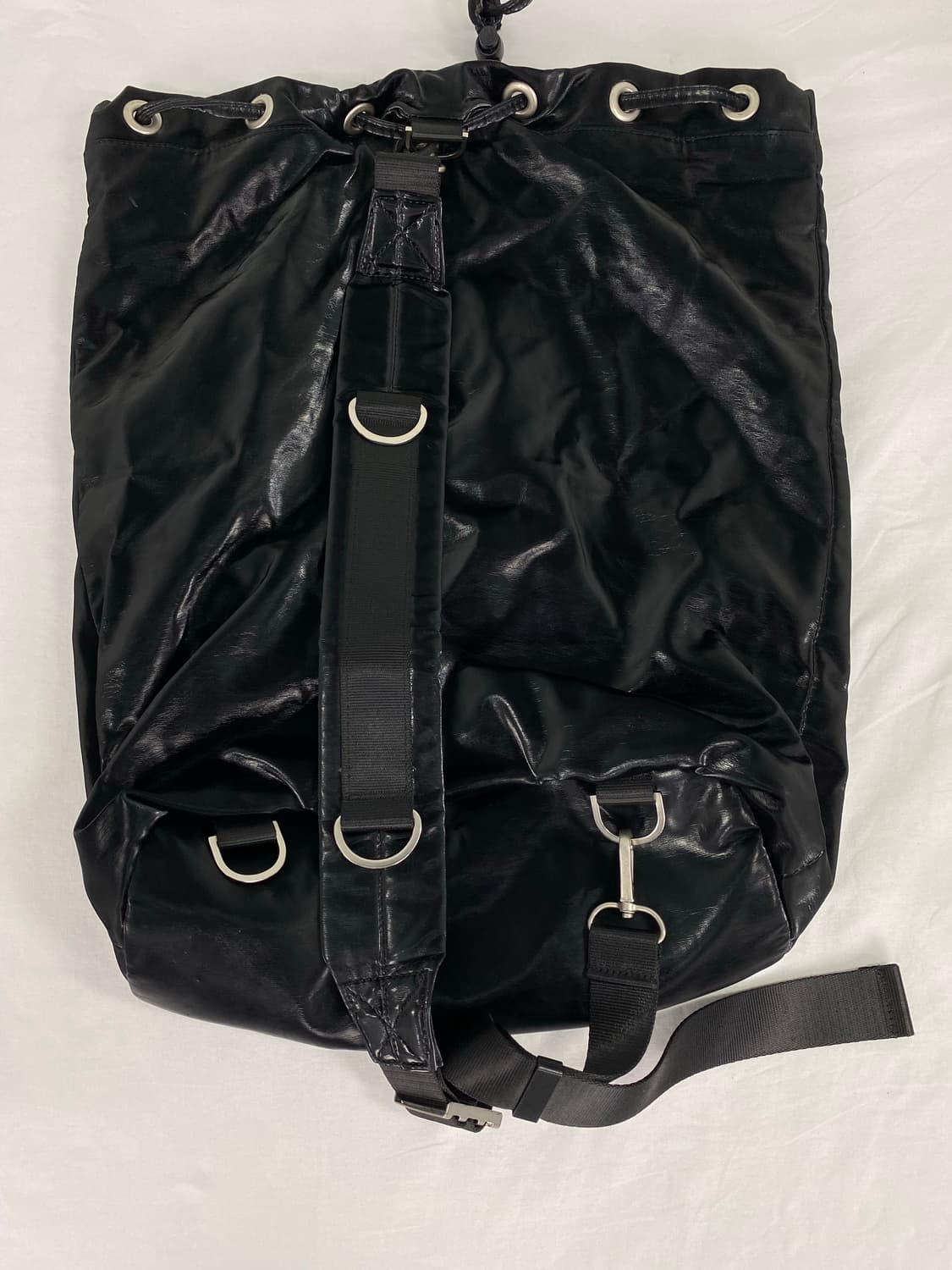 Fallett 팔렛 글로시 레더 슬링백 상품이미지7