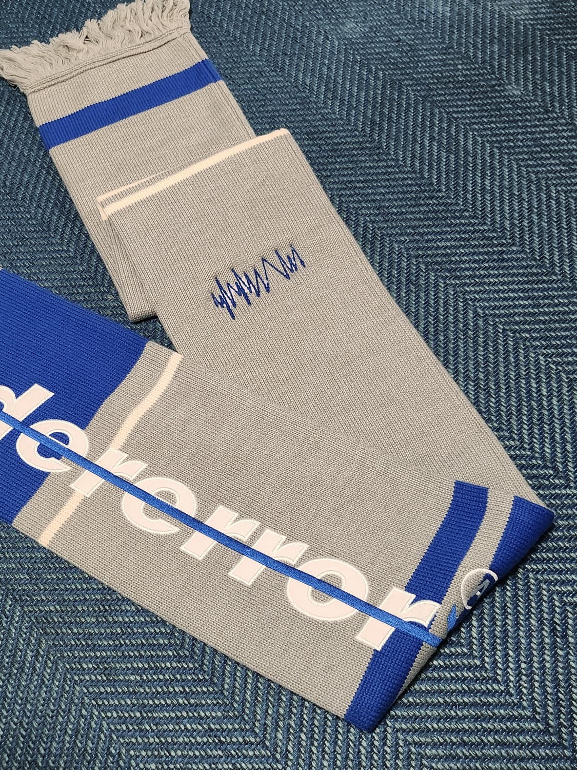 (희귀 매물없음) 아더에러 19FW 머플러 그레이 새상품 상품이미지4