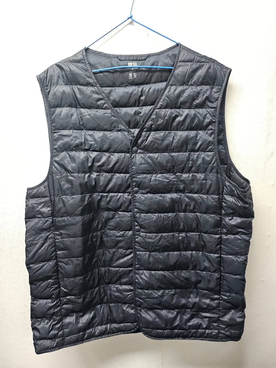 유니클로 경량 패딩 조끼 블랙  XL 상품이미지1