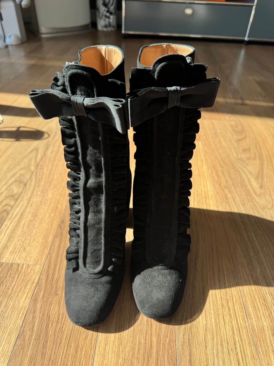 로랑스 디케이드(Laurence Dacade) 스웨이드 리본 앵클 부츠 상품이미지3