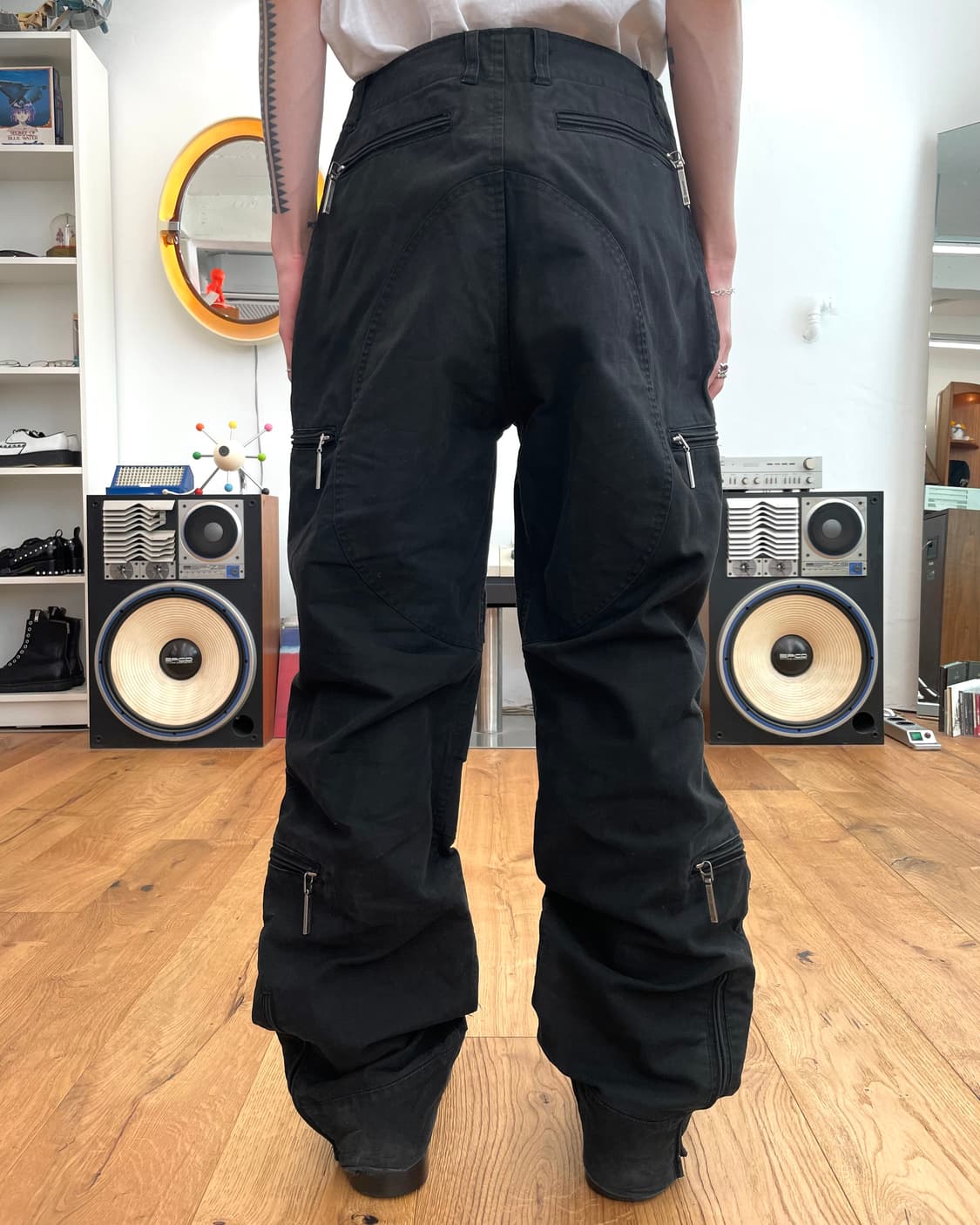 [4] ripvanwinkle 립반윙클 파라슈트 팬츠 상품이미지3