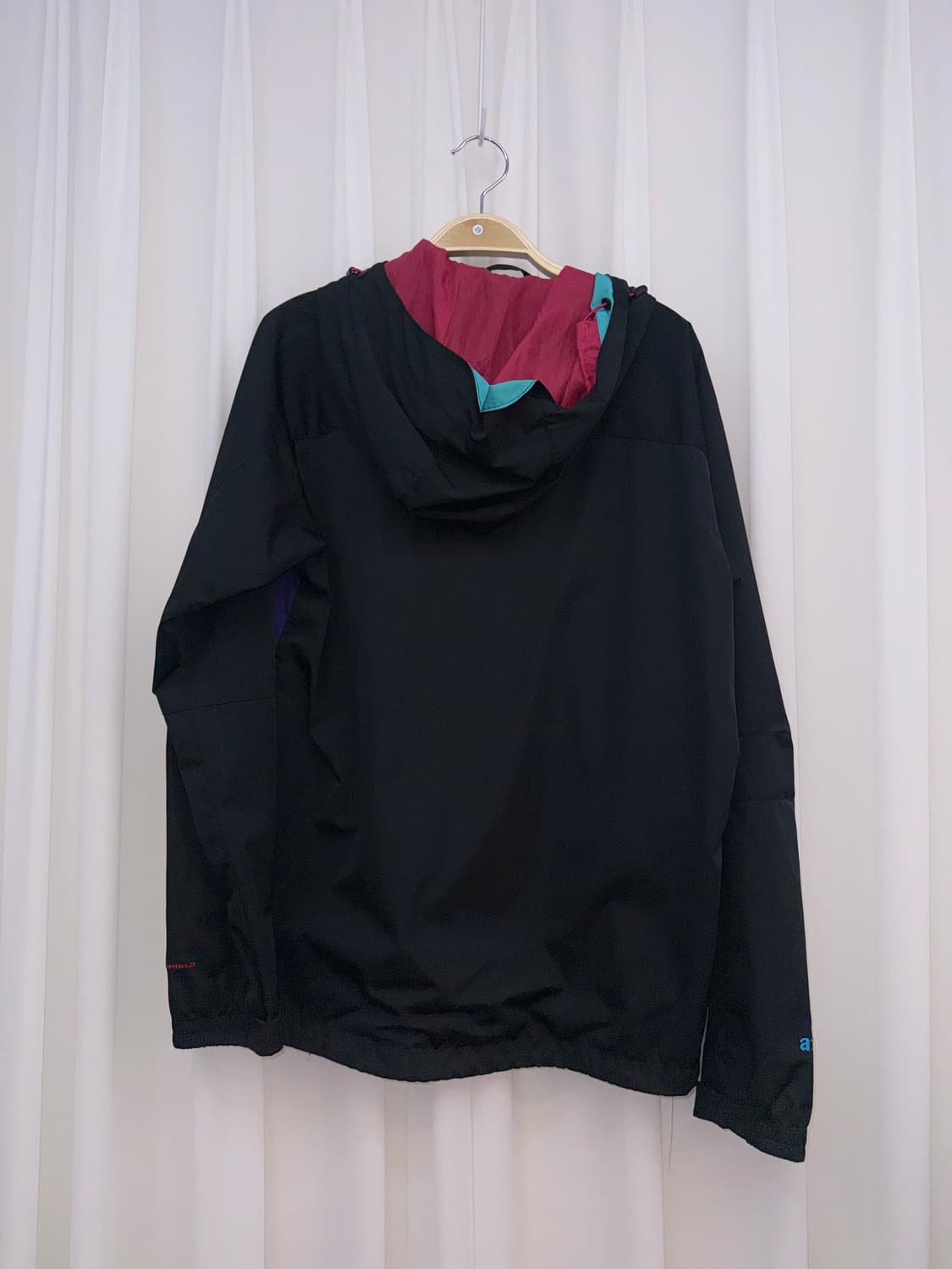 Columbia Windbreaker 🌪️ 상품이미지3