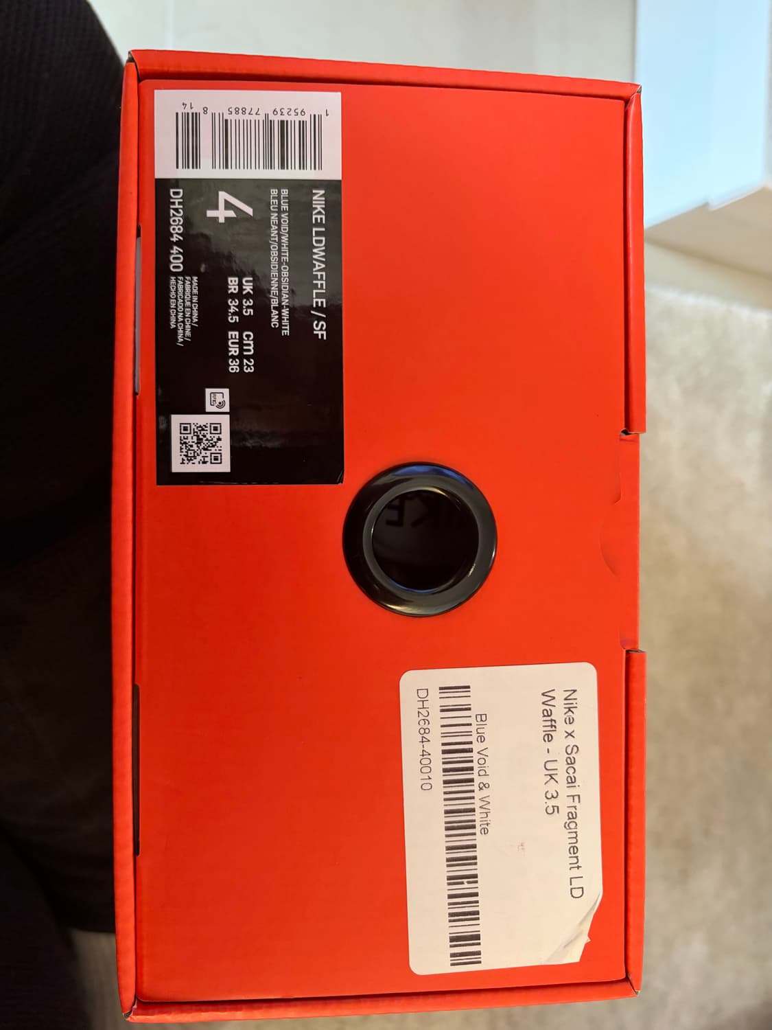 (택붙은 풀박스 새제품) 나이키 사카이 230사이즈 상품이미지4