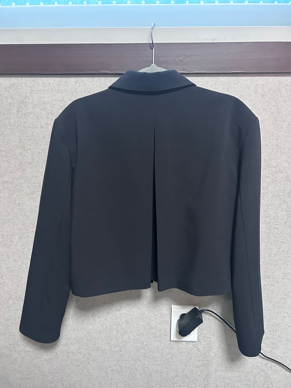 클로 블랙 크롭 자켓 상품이미지3