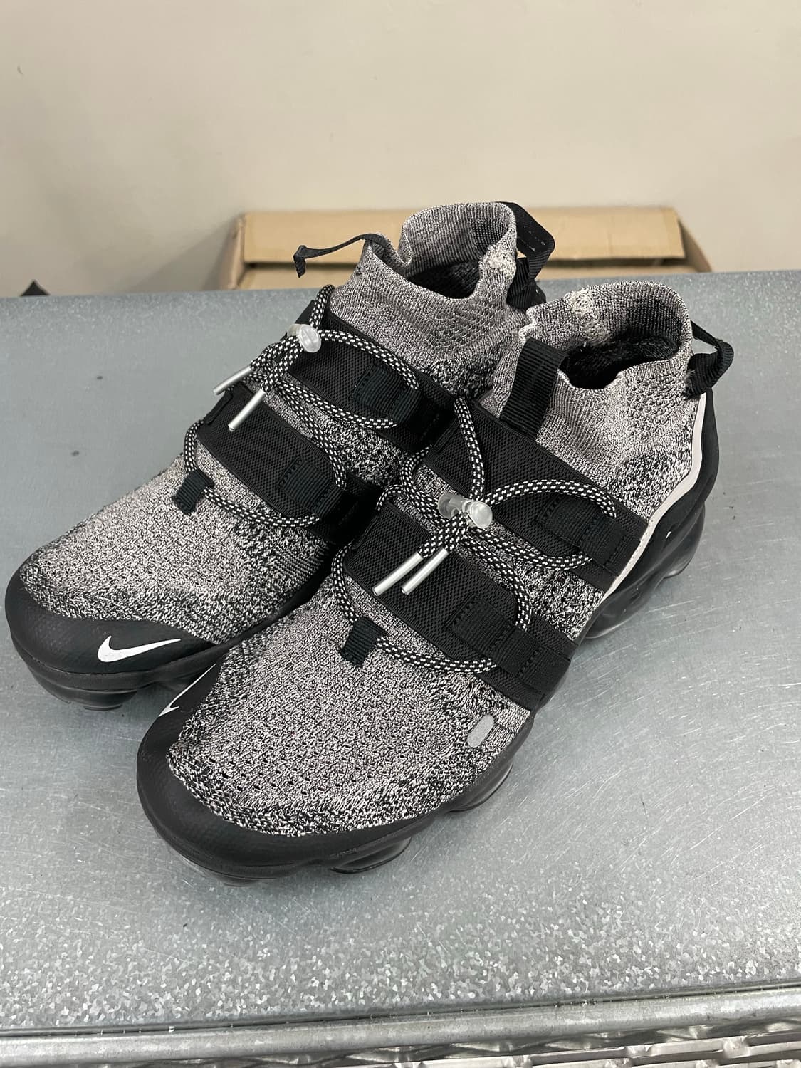 나이키 에어 베이퍼맥스 유틸리티 문 파티클 블랙 275 상품이미지2