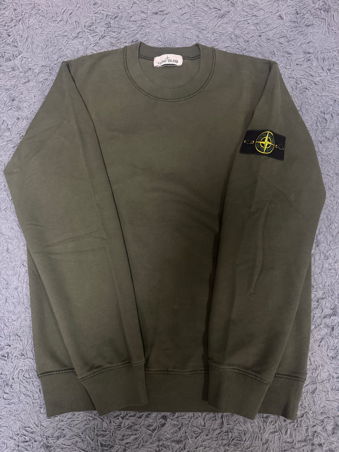 스톤아일랜드 20FW 맨투맨 L사이즈 카키 상품이미지1