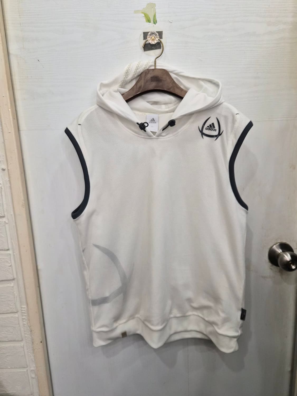 105,XL)) adidas 아디다스 후드 조끼 ! 깔끔해서 예뻐요~ 상품이미지2