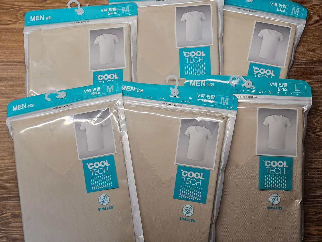 스파오 심리스 쿨테크 남성 V넥 반팔티 상품이미지1