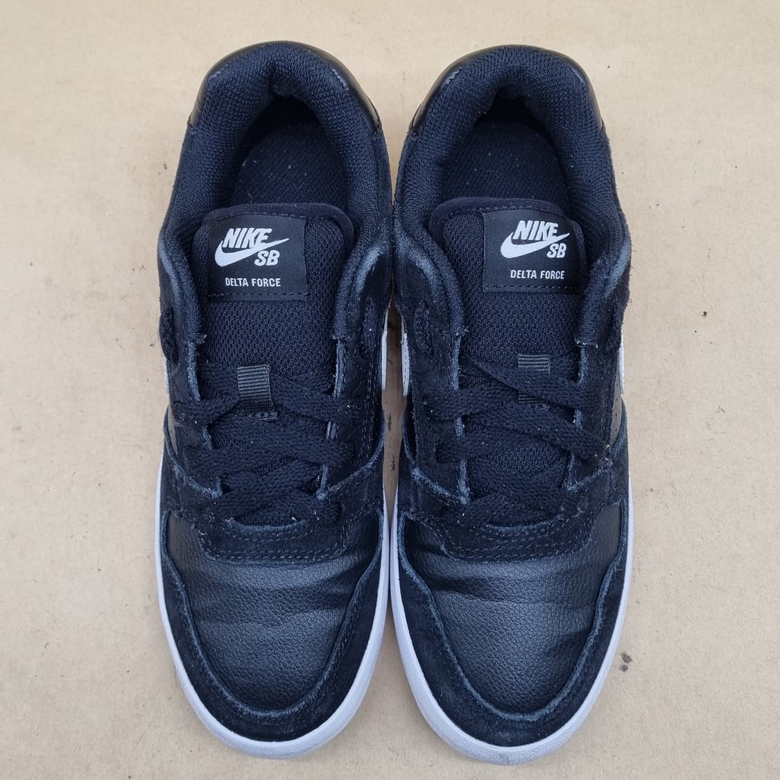 나이키 SB 델타포스 여성운동화230  상품이미지2