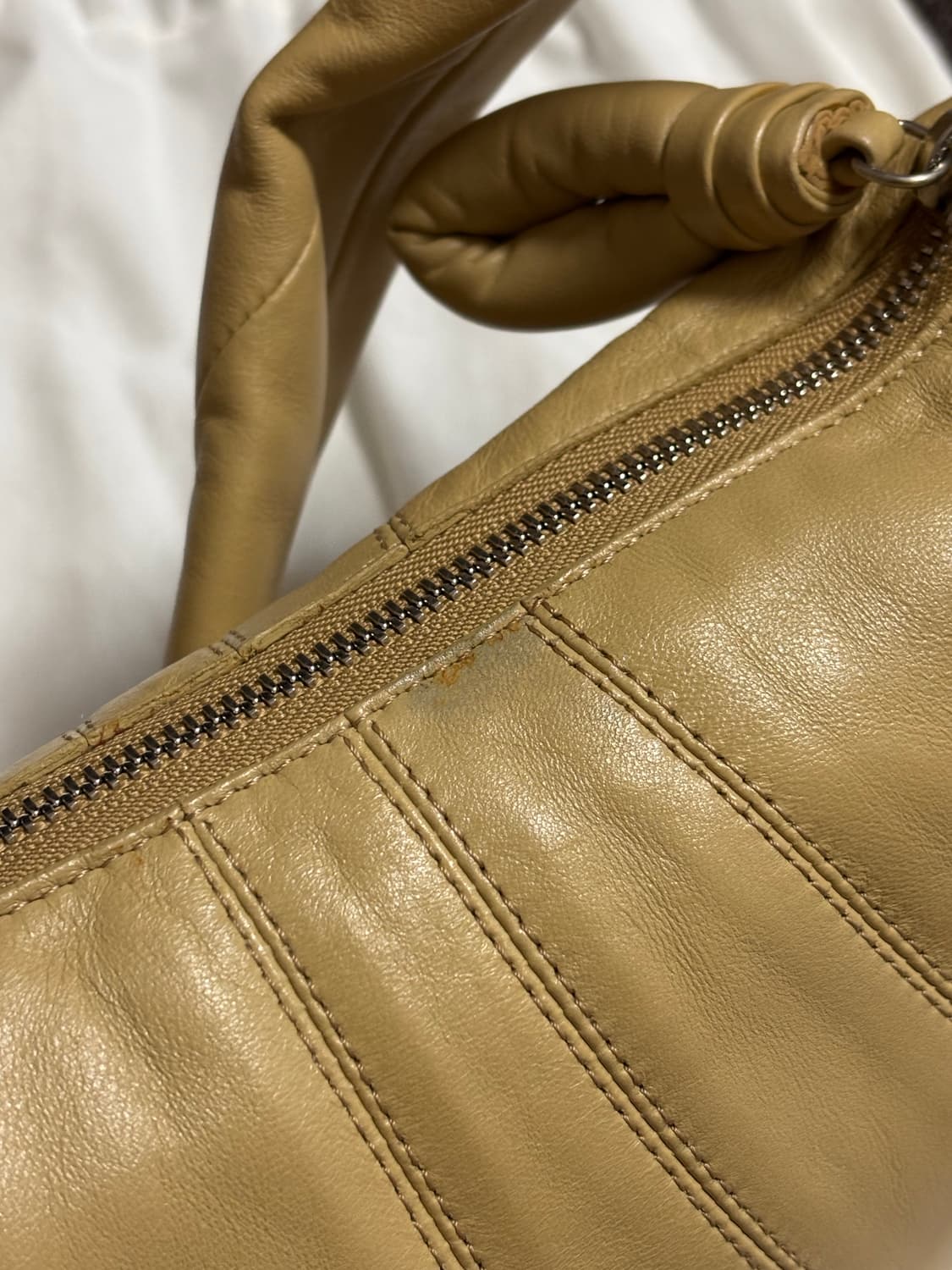 르메르 크루아상백 범백 듄컬러 스몰 상품이미지2