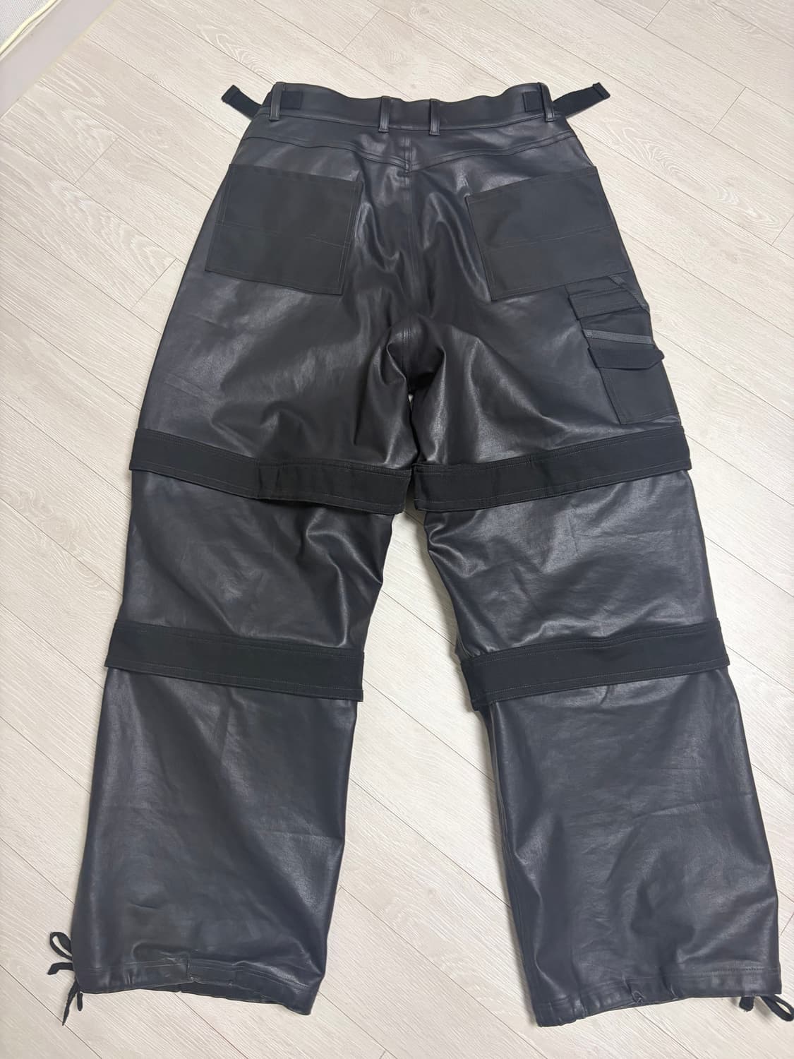 파프롬왓 파 레이어드 워크 팬츠_블랙 상품이미지5