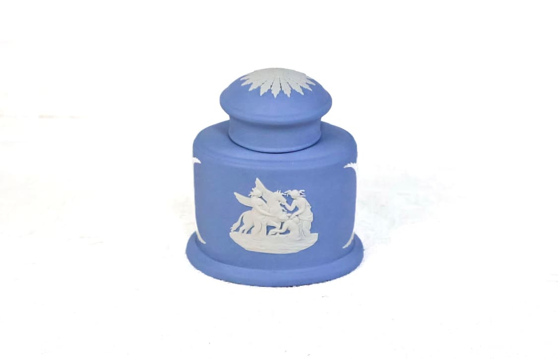 [영국앤틱] 웨지우드 제스퍼웨어 페일블루 레어 공병 상품이미지1