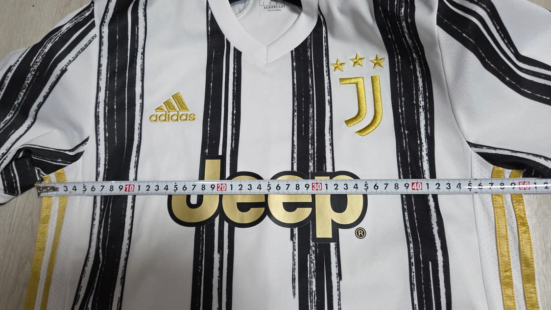 (착샷) 아디다스 유벤투스 유니폼 져지 20-21 시즌 홈 상품이미지7
