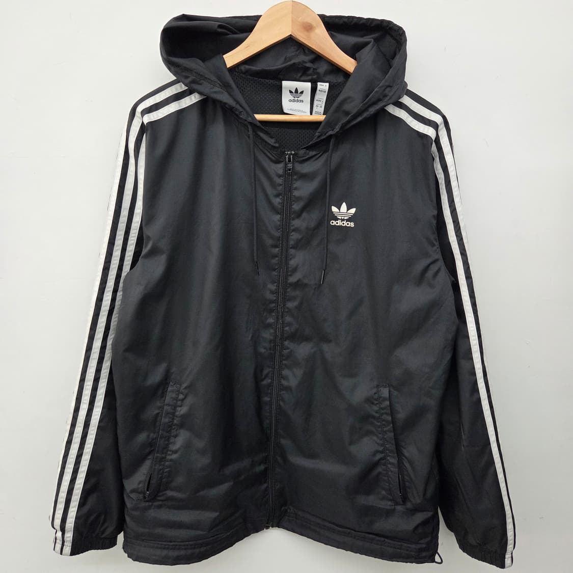 아디다스 삼선 후드 바람막이 블랙 남s 상품이미지2