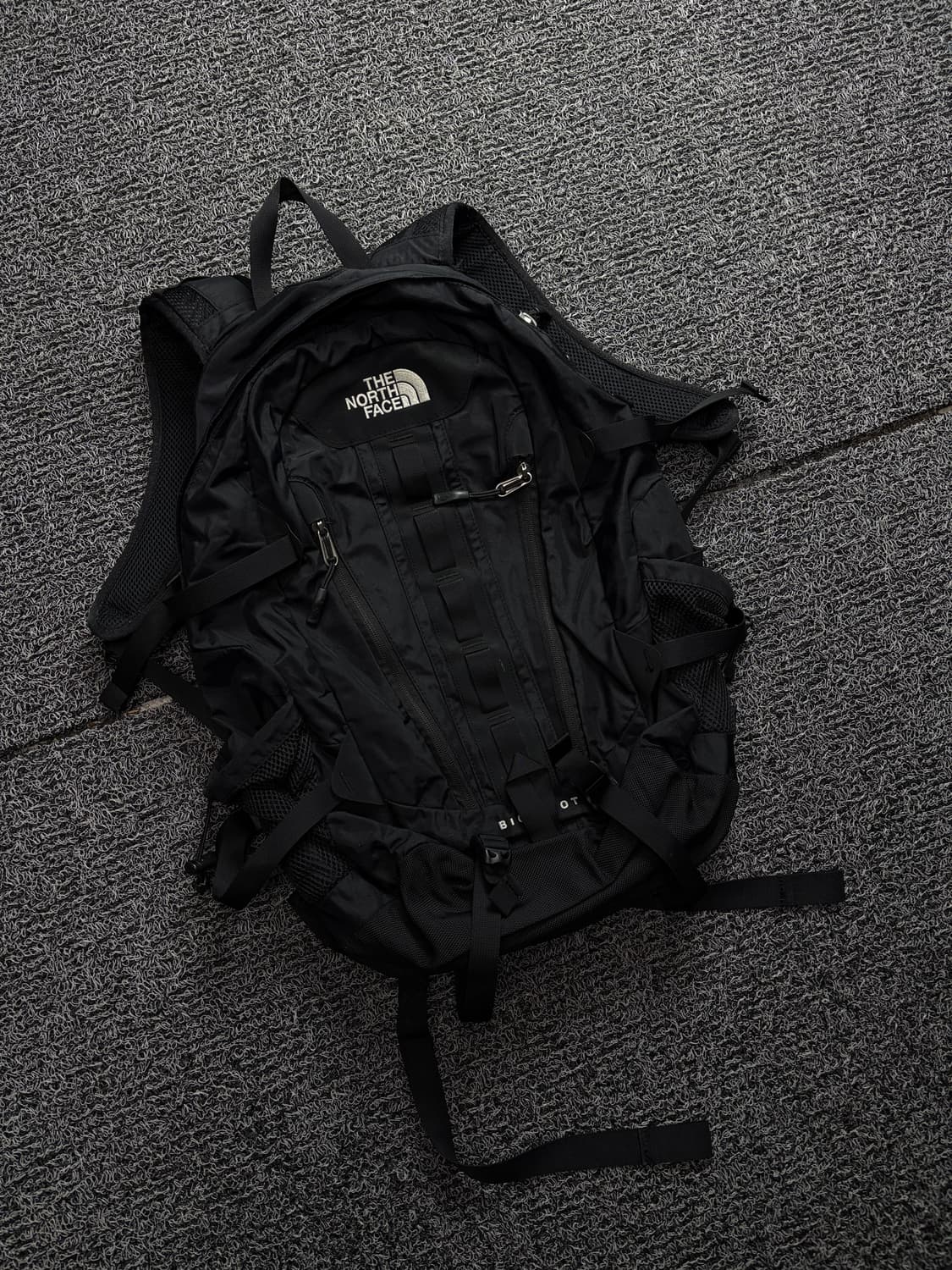노스페이스 빅샷 테크웨어 백팩 블랙 1966 상품이미지1