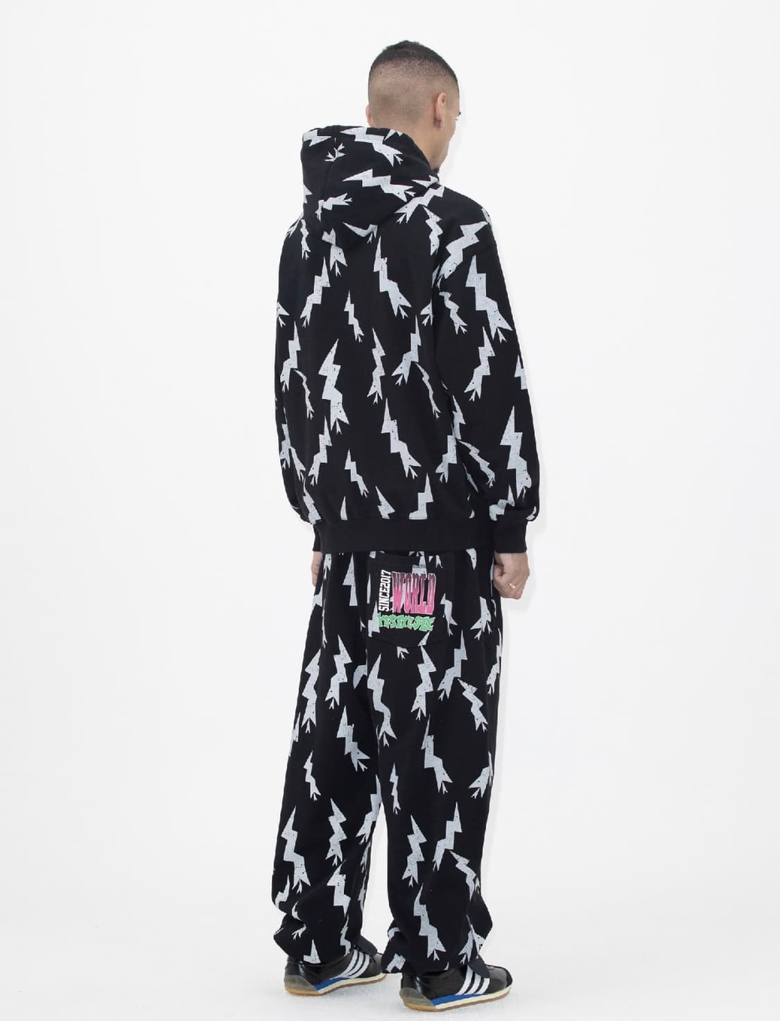 예스아이씨 SN 월드 스웻 후드 조거 셋업 세트 블랙 L 상품이미지9