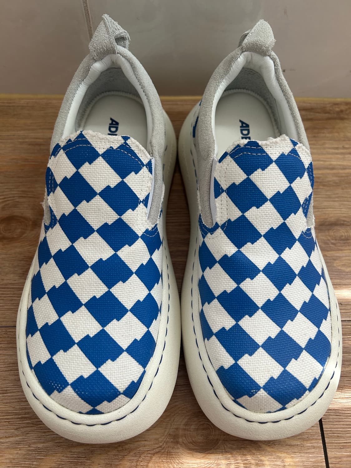 아더에러 로그라드 테닛 블루 230 상품이미지1