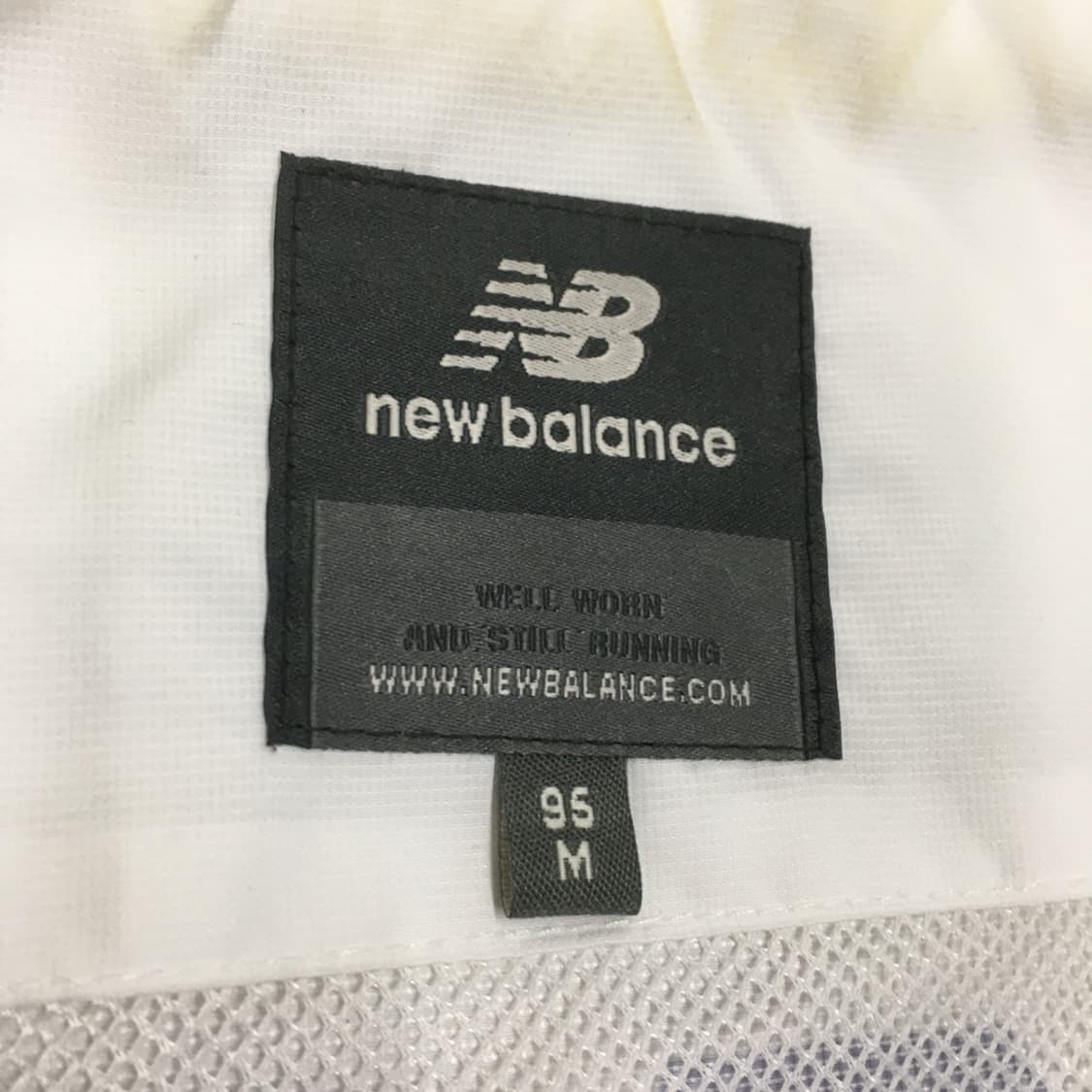 뉴발란스 바람막이자켓 CC25 상품이미지4