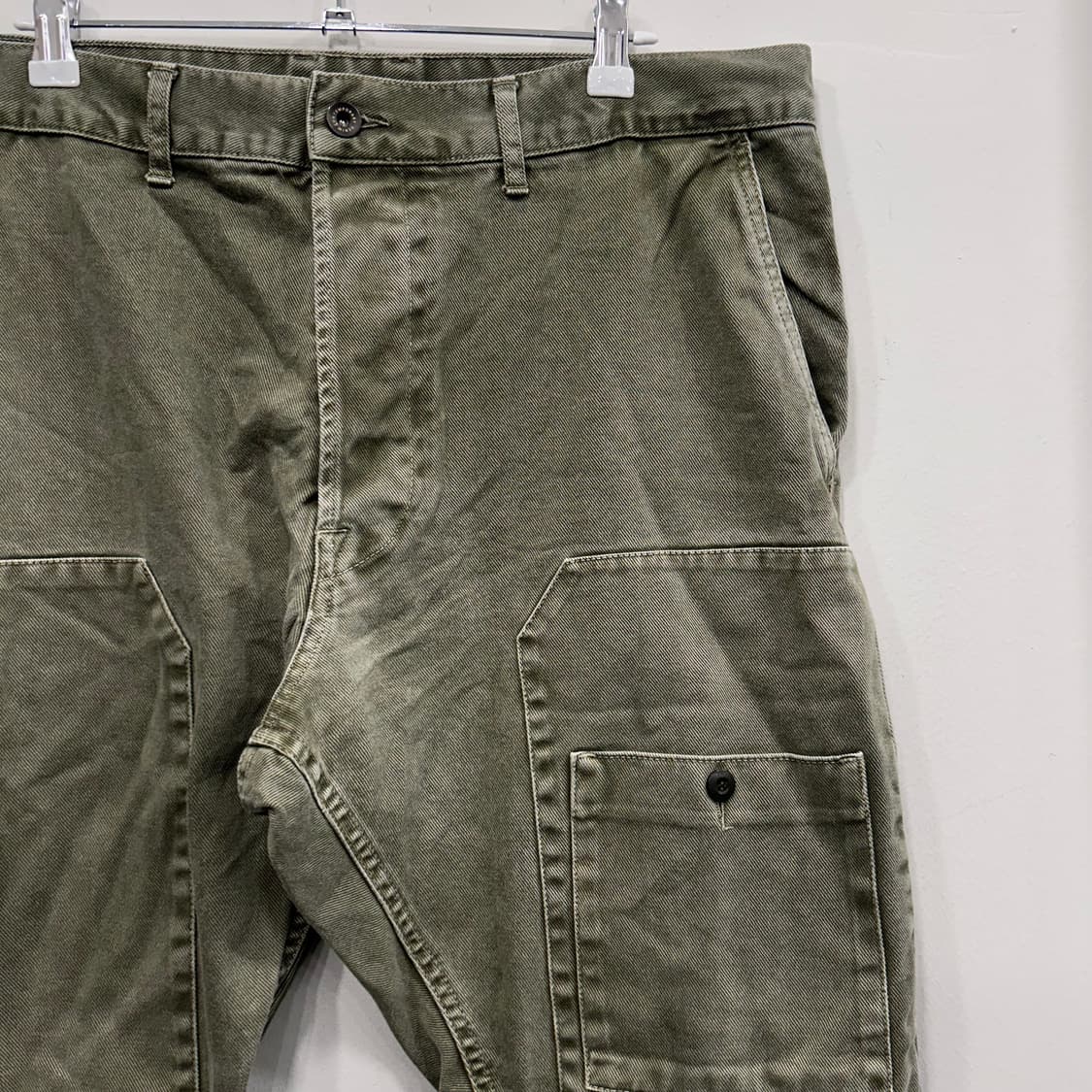 자라 맨즈 컨탬포러리 더블니 배기 10부팬츠 상품이미지1