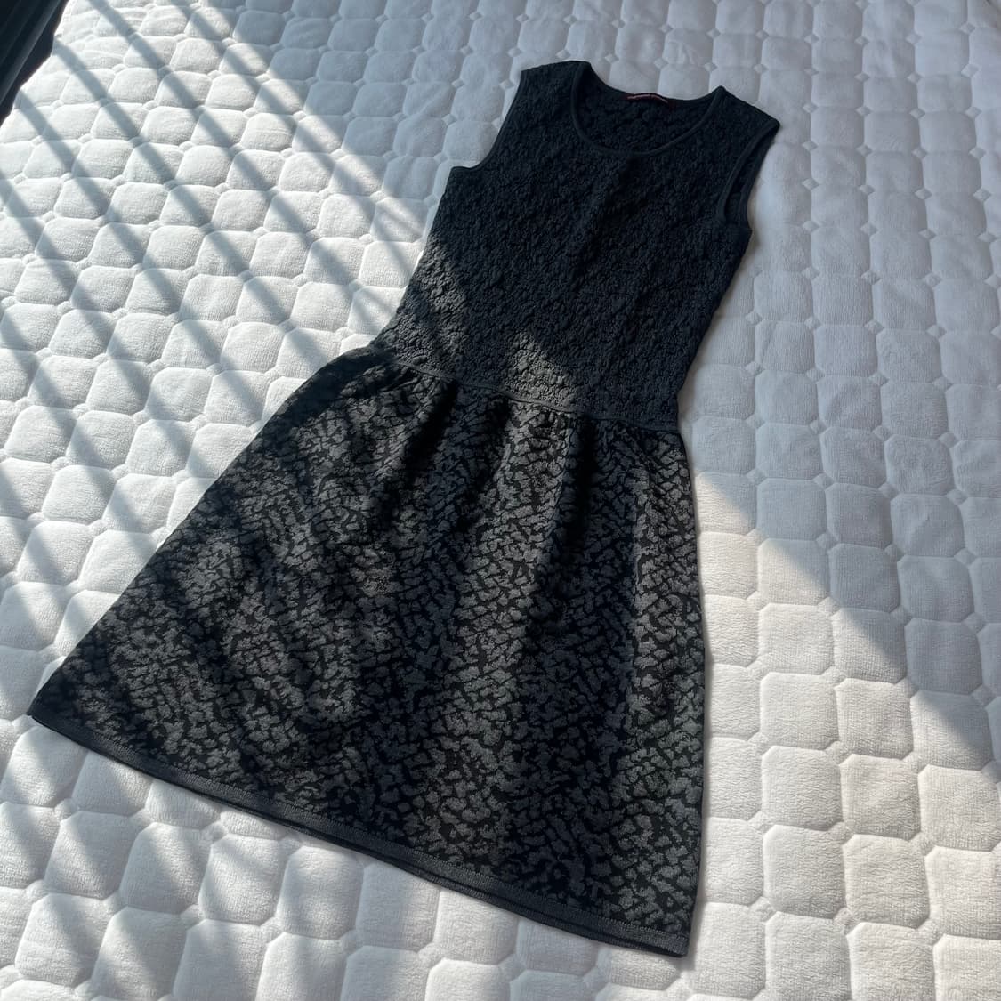 꼼뜨와 데 꼬또니에 미디 드레스 34 상품이미지1