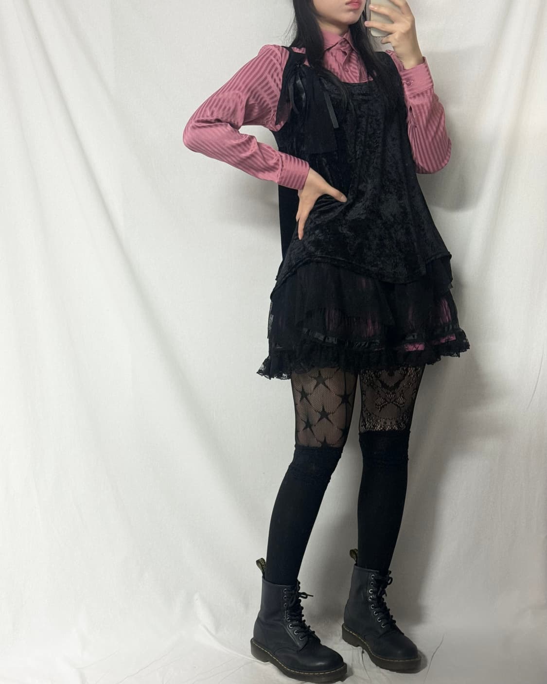 레이어드 타이 디테일 벨벳 슬리브리스  상품이미지8