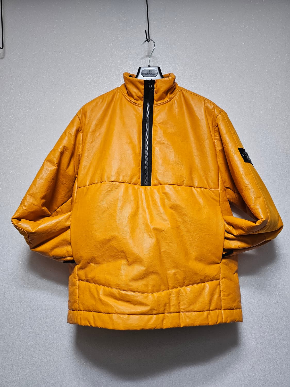 스톤아일랜드 페더웨이트 레더 프리마로프트 아노락 패딩 상품이미지2