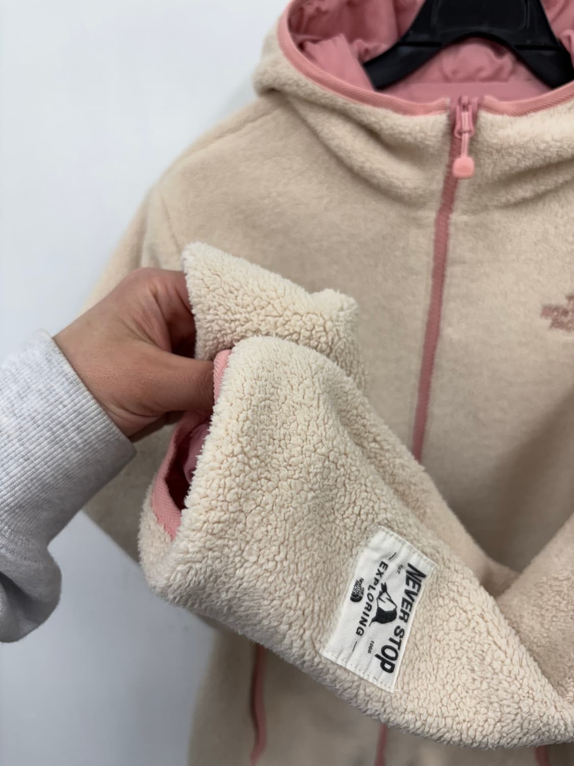 노스페이스 리버시블 우먼 후드 플리스 상품이미지5