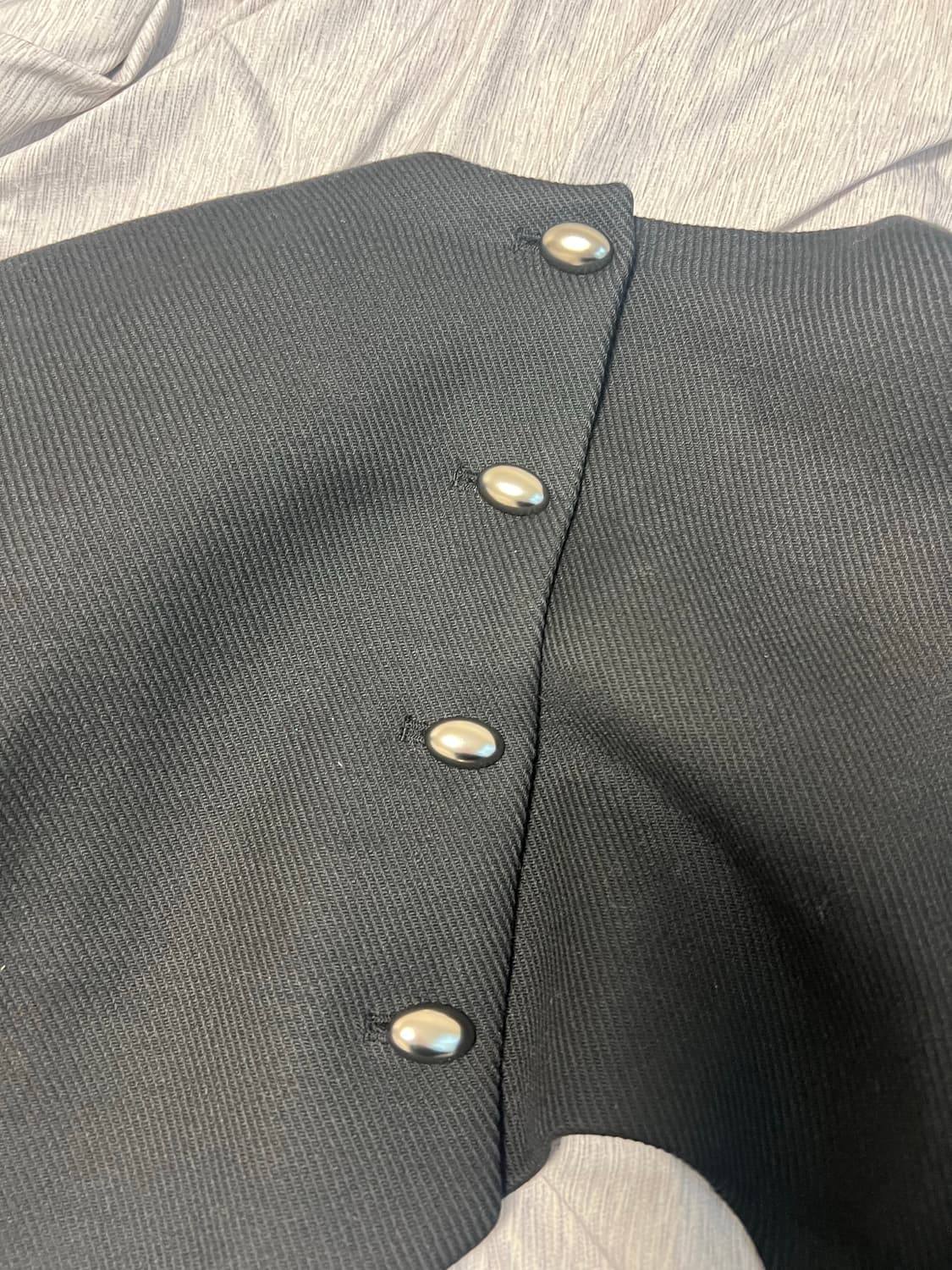 더일마 블랙 크롭 울자켓 상품이미지5